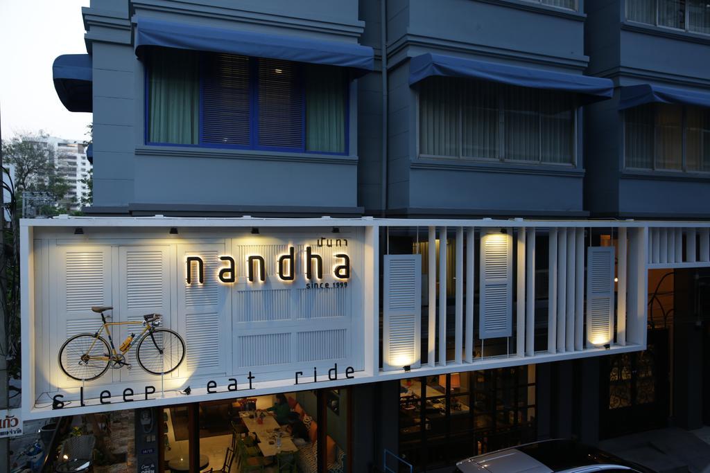 Nandha Hotel Банкок Екстериор снимка